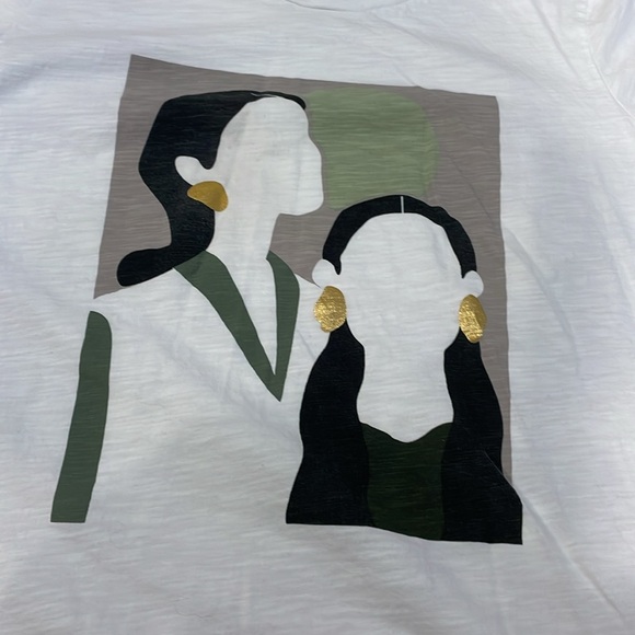 KAFFE T Shirt with Women’s face silhouettes - Picture 3 of 5